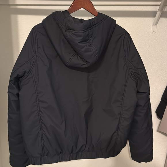 VUORI WOMENS Tahoe Insulated Jacket XL - Picture 4 of 7